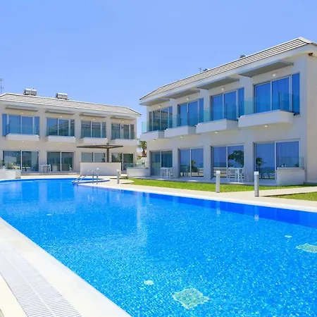 Apartamento Ocean Suites Luxury Protaras
